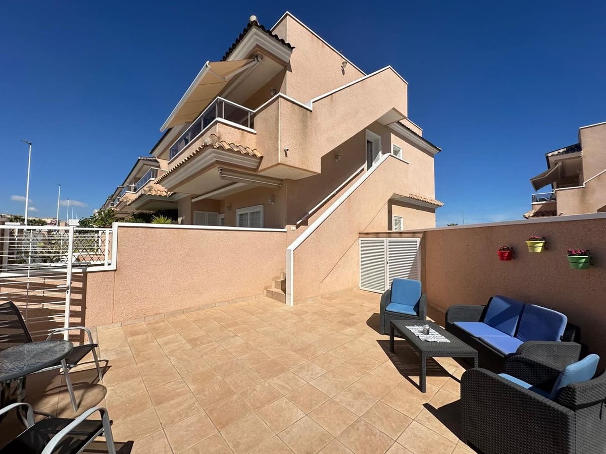 2 soveværelse Lejlighed til salg i Orihuela med swimmingpool garage - € 299.900 (Ref: 10122220)