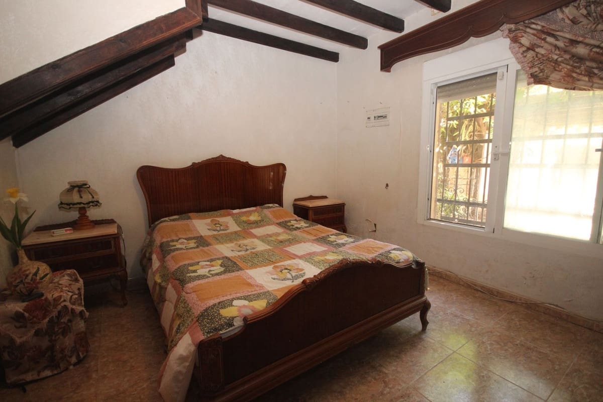 4 soverom Villa til salgs i Marbella med garasje - € 495 000 (Ref: 10122225)