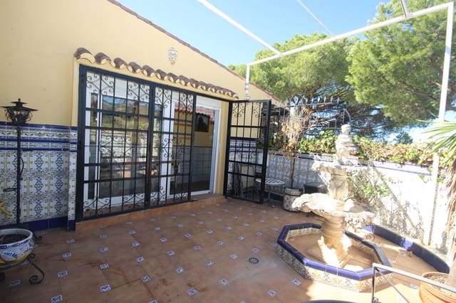 4 soverom Villa til salgs i Santa María, Marbella med garasje - € 495 000 (Ref: 10122225)