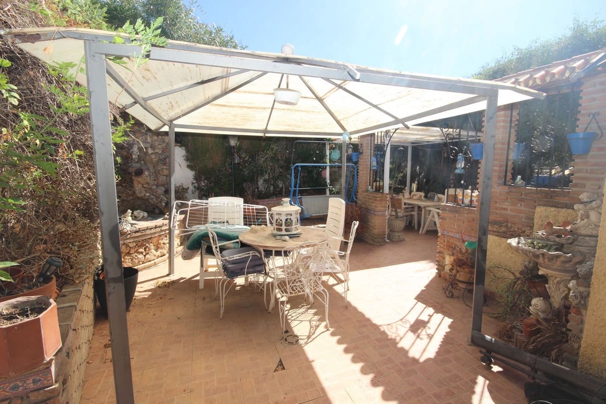 4 soverom Villa til salgs i Marbella med garasje - € 495 000 (Ref: 10122225)