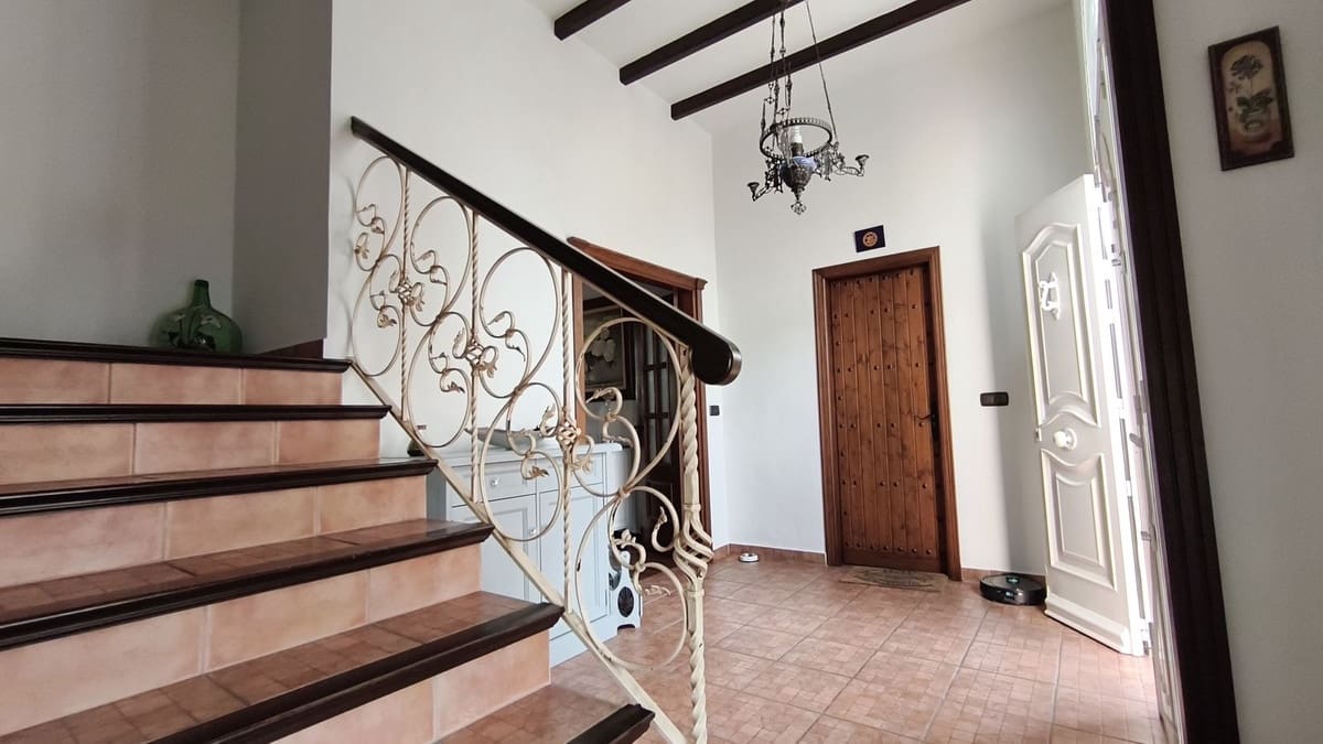 3 soverom Hus til salgs i Alhaurin el Grande med garasje - € 430 000 (Ref: 10122243)