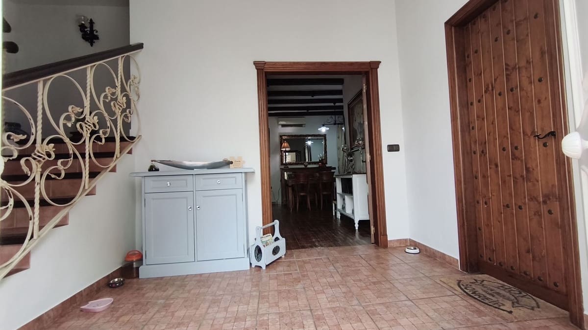 3 soverom Hus til salgs i Alhaurin el Grande med garasje - € 430 000 (Ref: 10122243)