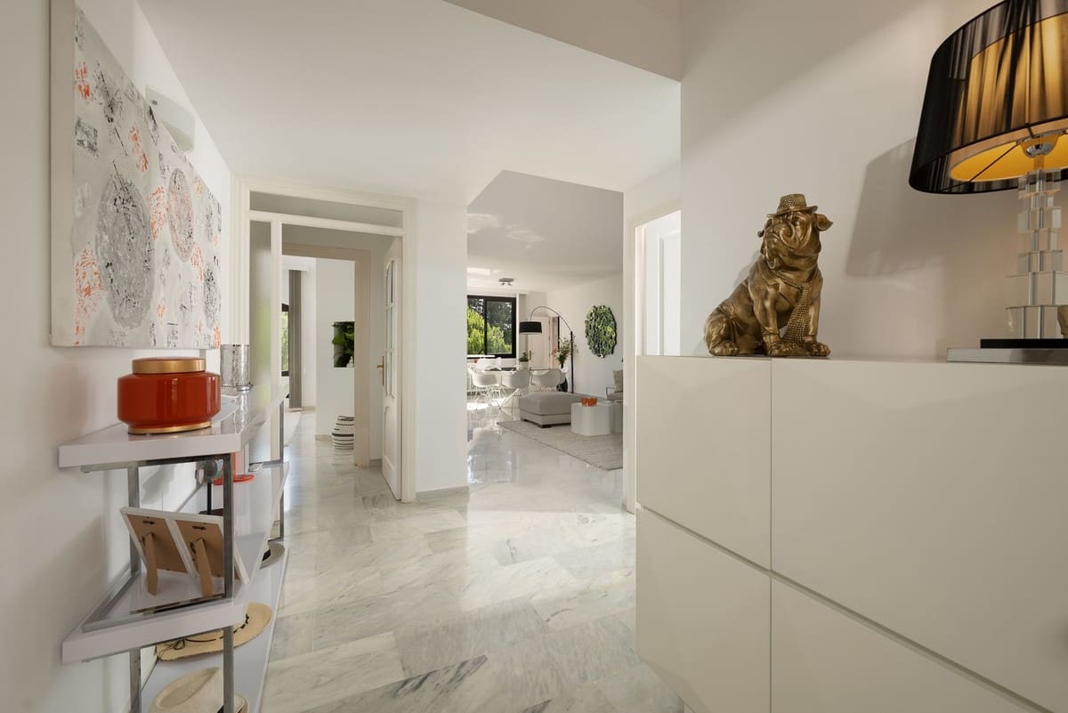 2 sovrum Lägenhet till salu i Marbella med pool garage - 895 000 € (Ref: 10122299)