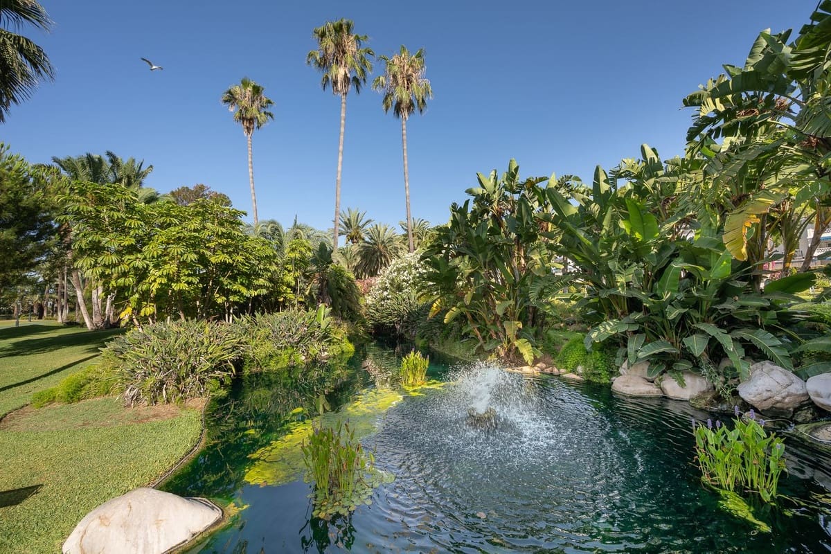 2 sovrum Lägenhet till salu i Marbella med pool garage - 895 000 € (Ref: 10122299)