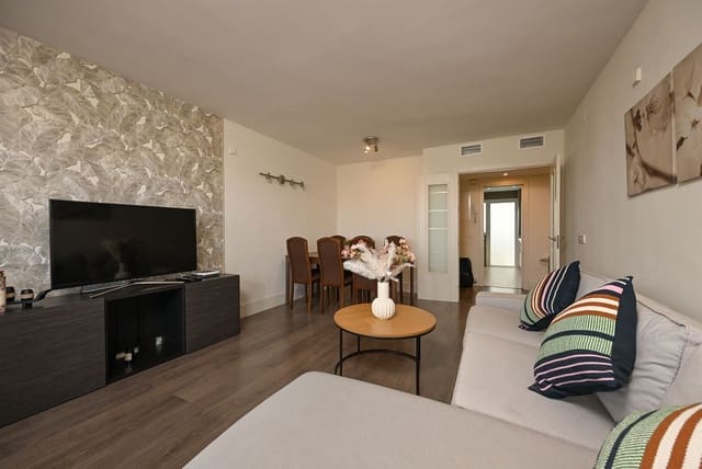 Apartamento de 4 habitaciones en Castillo Sohail, Fuengirola en venta con piscina - 725.000 € (Ref: 10122308)