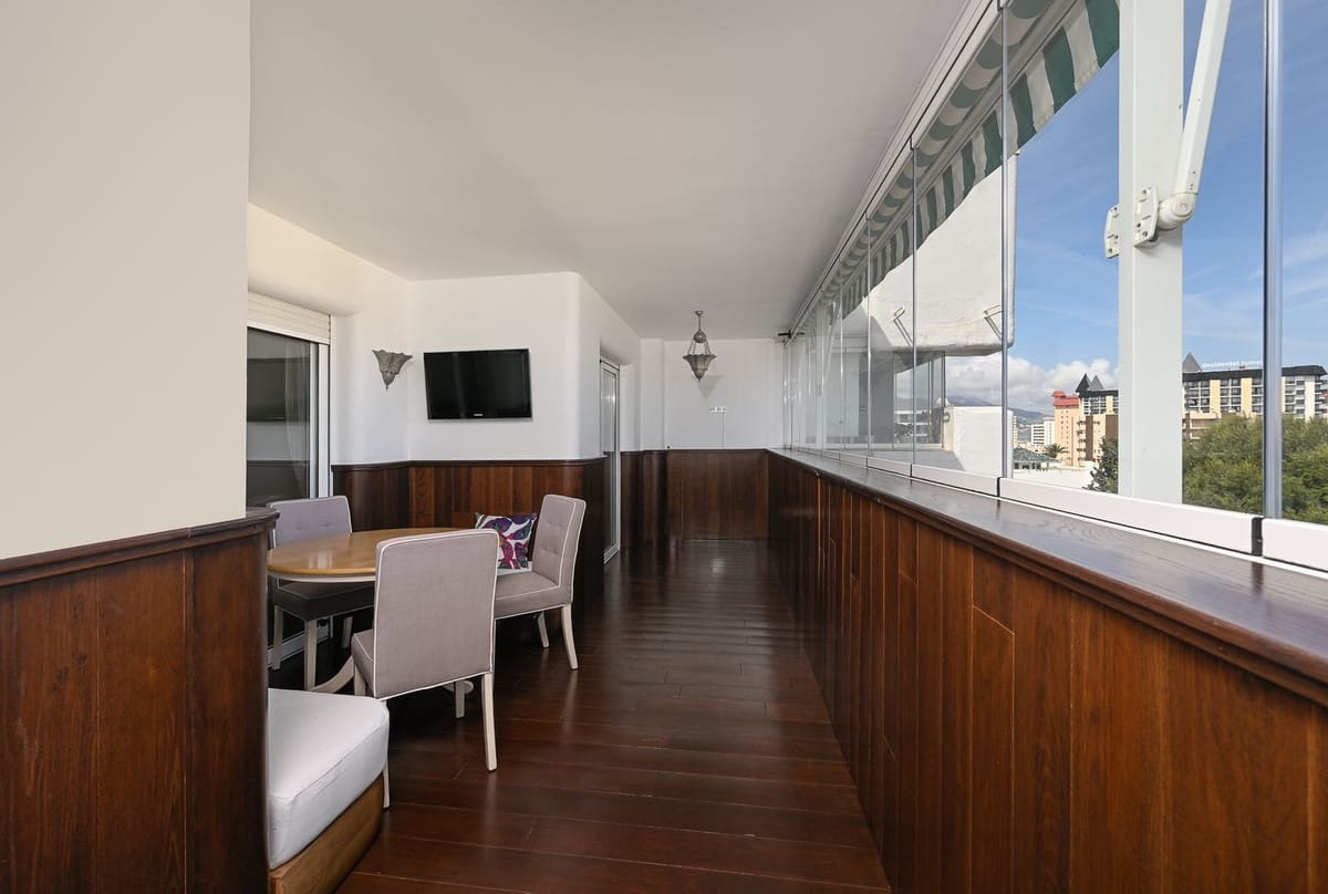 Apartamento de 4 habitaciones en Fuengirola en venta con piscina - 725.000 € (Ref: 10122308)