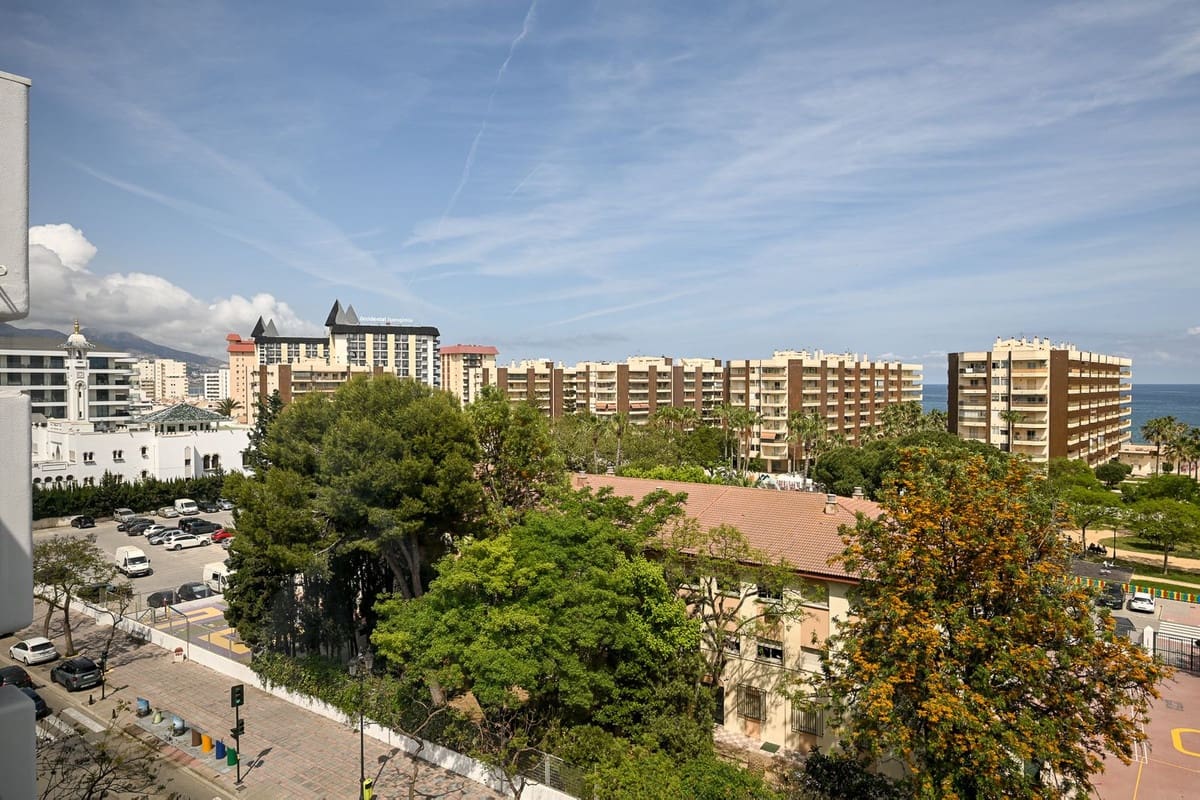 Apartamento de 4 habitaciones en Fuengirola en venta con piscina - 725.000 € (Ref: 10122308)