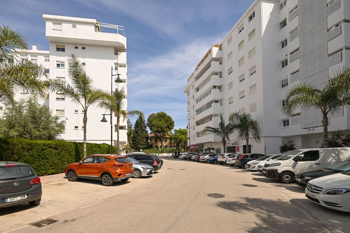 Apartamento de 4 habitaciones en Fuengirola en venta con piscina - 725.000 € (Ref: 10122308)