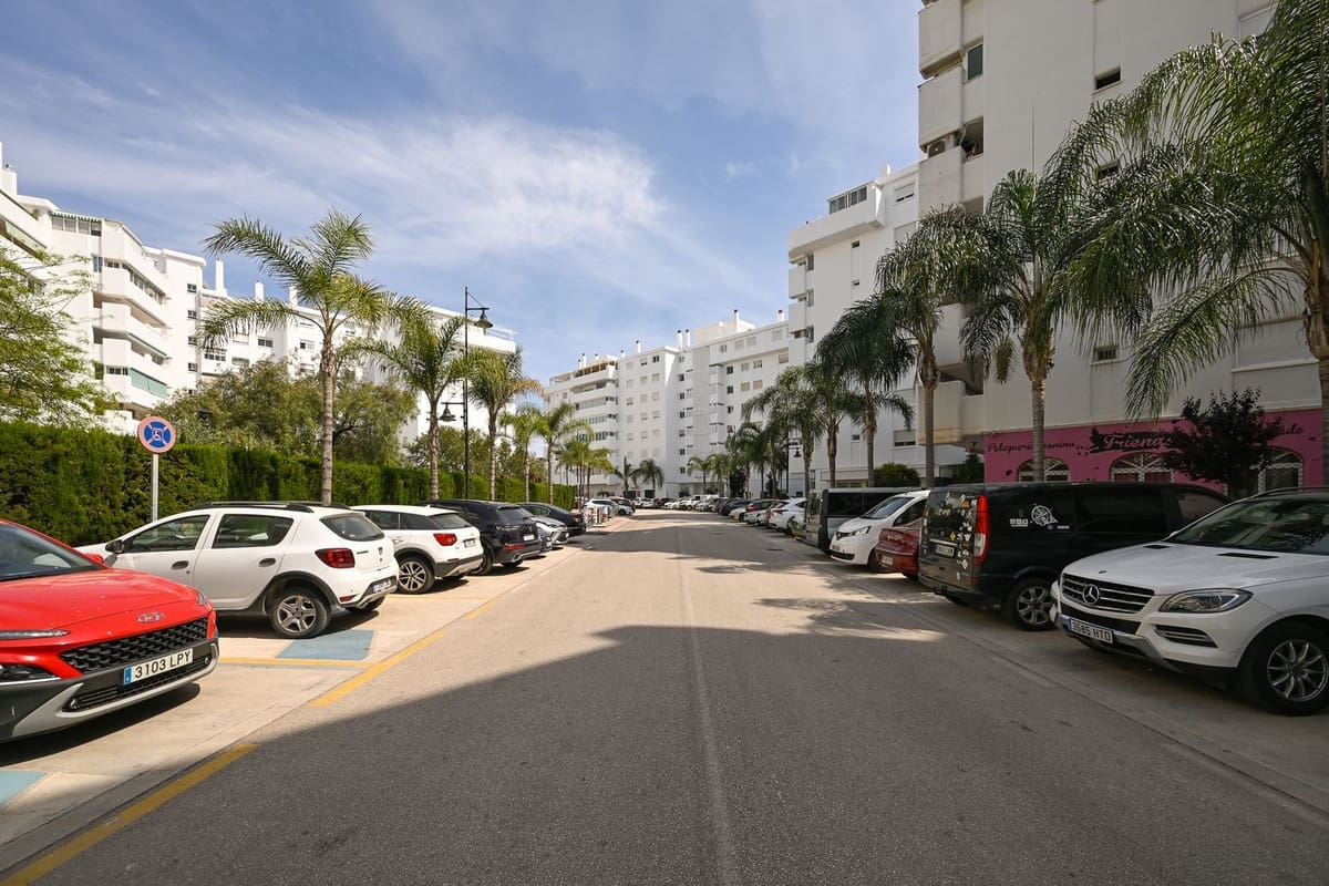 Apartamento de 4 habitaciones en Fuengirola en venta con piscina - 725.000 € (Ref: 10122308)