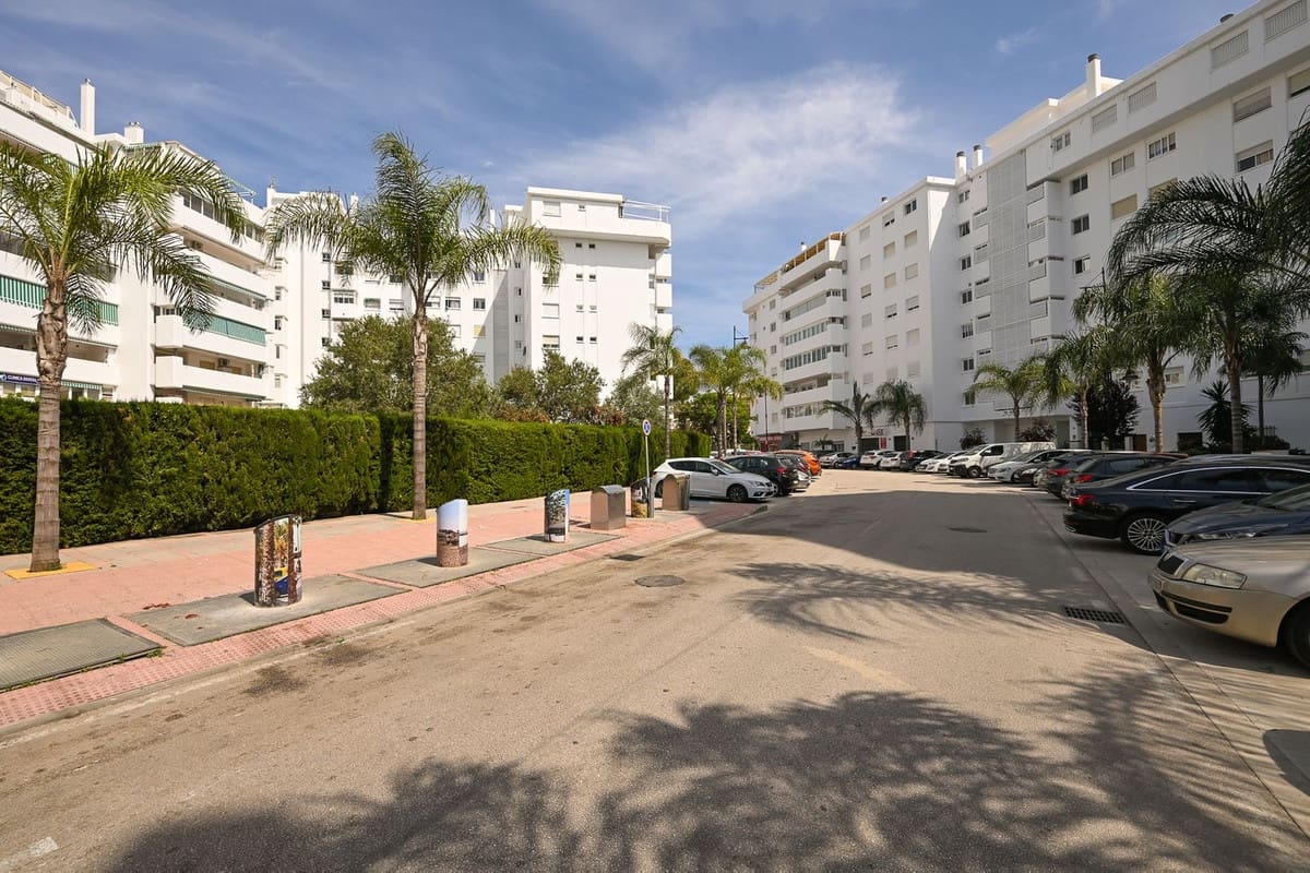 Apartamento de 4 habitaciones en Fuengirola en venta con piscina - 725.000 € (Ref: 10122308)