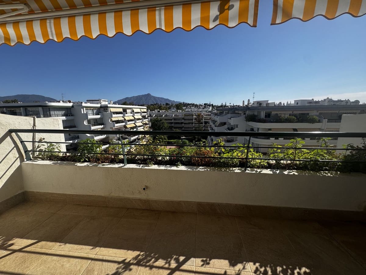 3 sypialnia Apartament na sprzedaż w Guadalmina z basenem garażem - 499 000 € (Ref: 10122317)