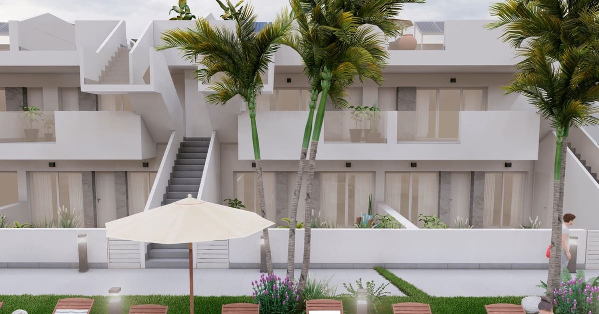 Apartamento de 3 habitaciones en Roldan en venta con piscina garaje - 245.000 € (Ref: 10122326)