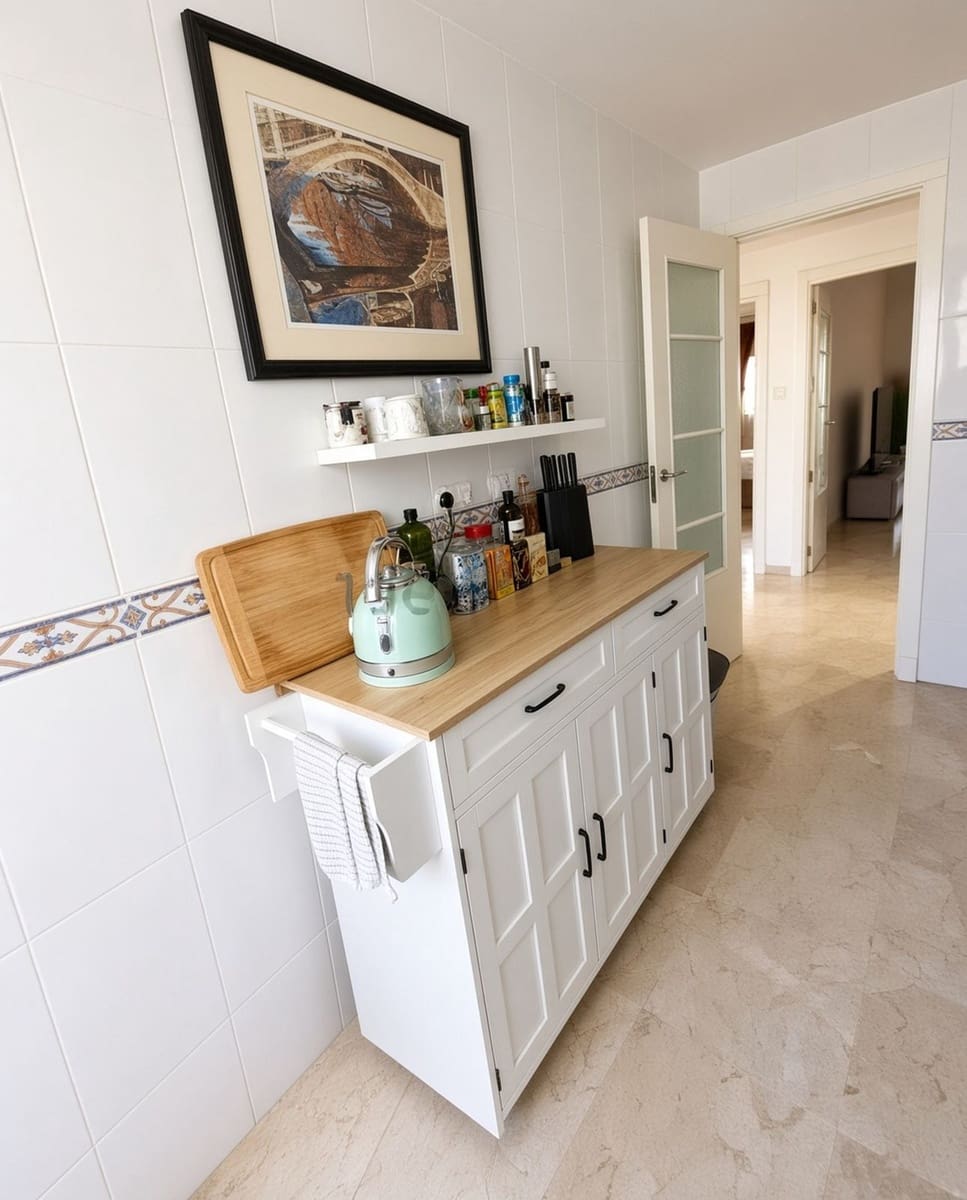2 sovrum Lägenhet till salu i Manilva med pool garage - 305 000 € (Ref: 10122329)