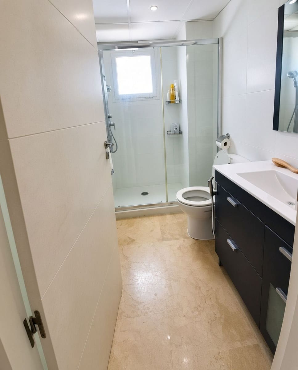 2 sovrum Lägenhet till salu i Manilva med pool garage - 305 000 € (Ref: 10122329)