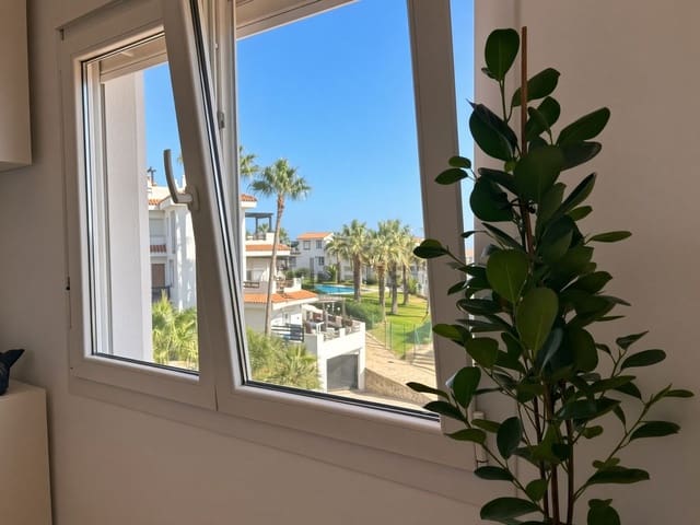 3 sypialnia Apartament na sprzedaż w Chullera, Manilva z basenem garażem - 320 000 € (Ref: 10122354)