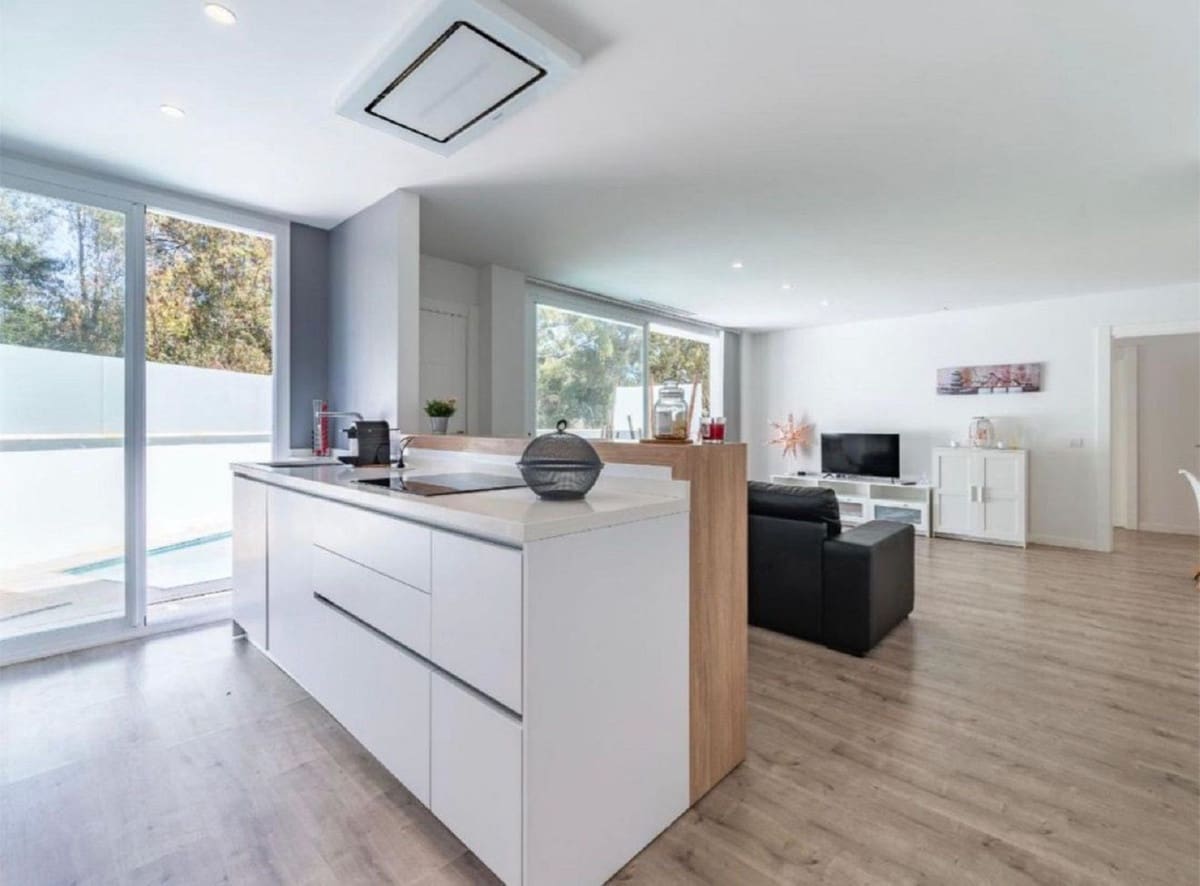 4 Zimmer Villa zu verkaufen in Benalmadena mit Pool Garage - 947.500 € (Ref: 10122403)