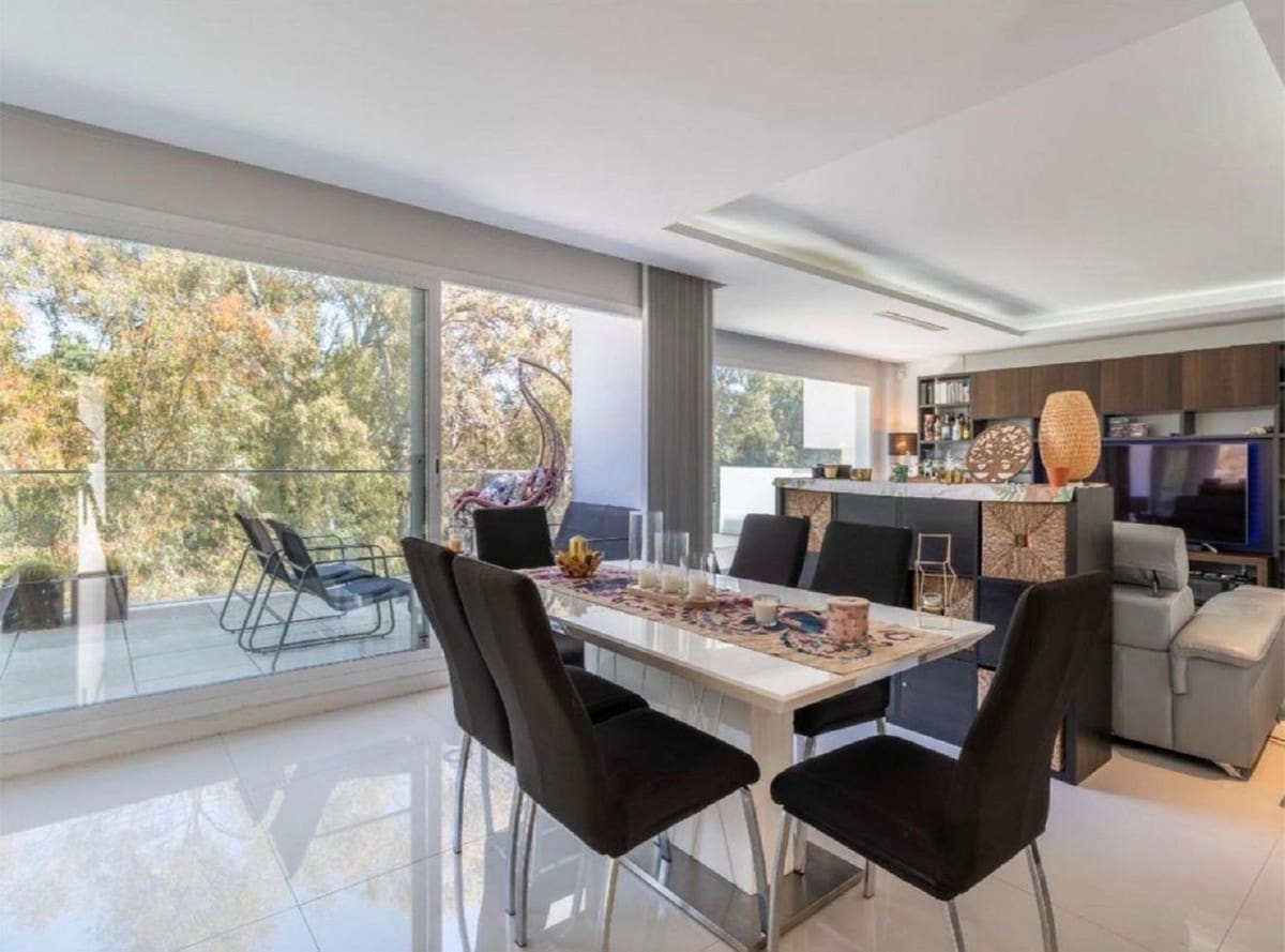 4 Zimmer Villa zu verkaufen in Benalmadena mit Pool Garage - 947.500 € (Ref: 10122403)