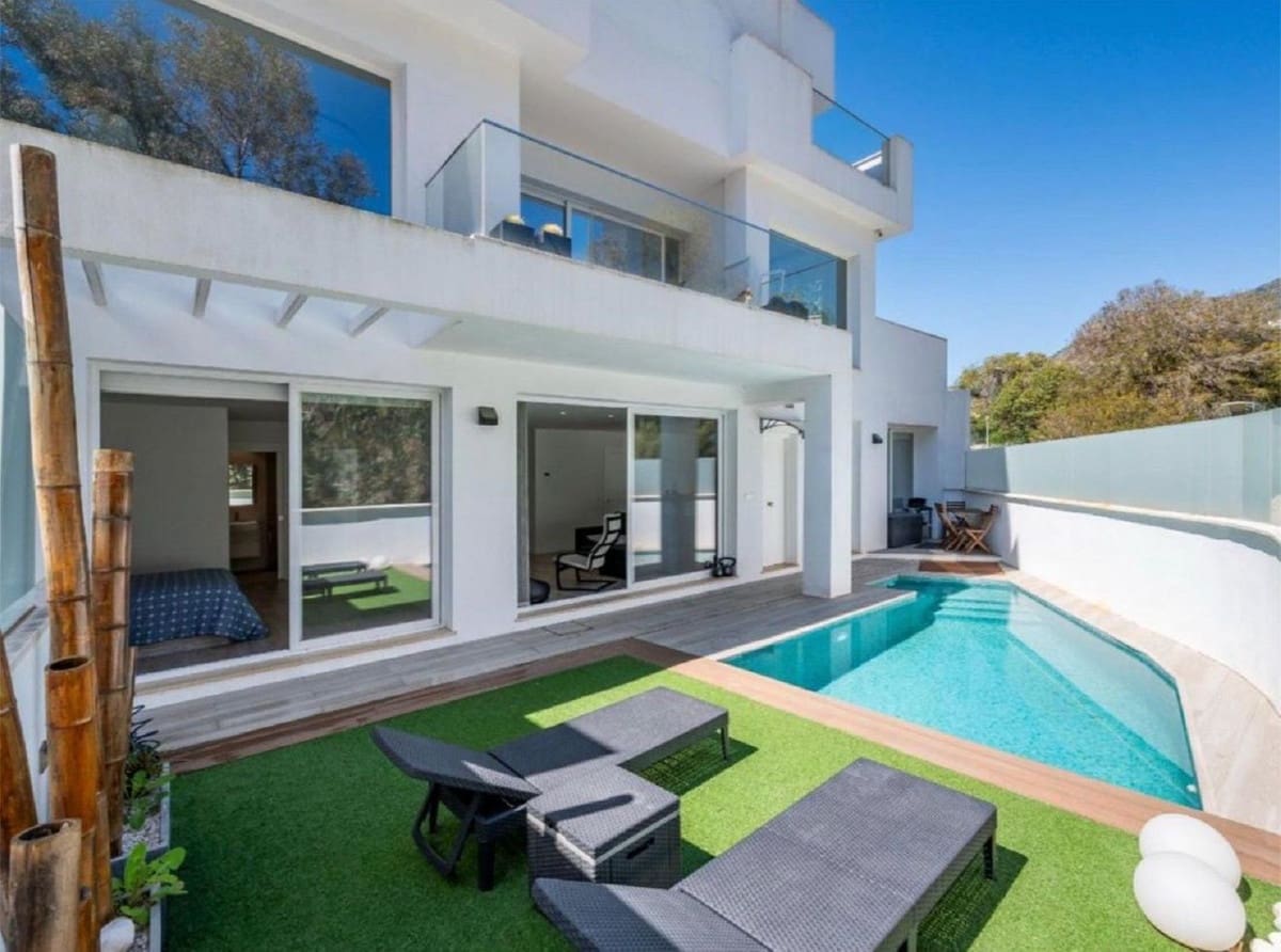 4 Zimmer Villa zu verkaufen in Benalmadena mit Pool Garage - 947.500 € (Ref: 10122403)