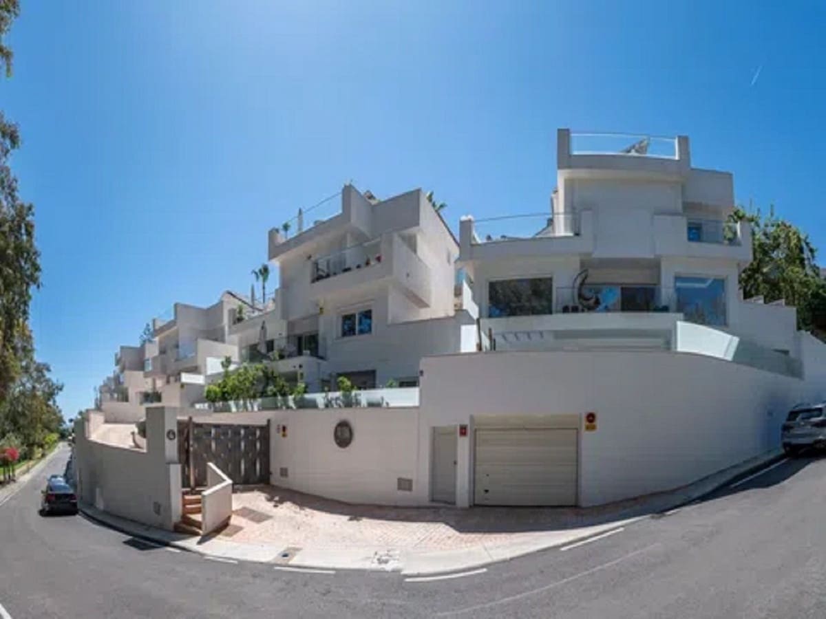 4 Zimmer Villa zu verkaufen in Benalmadena mit Pool Garage - 947.500 € (Ref: 10122403)