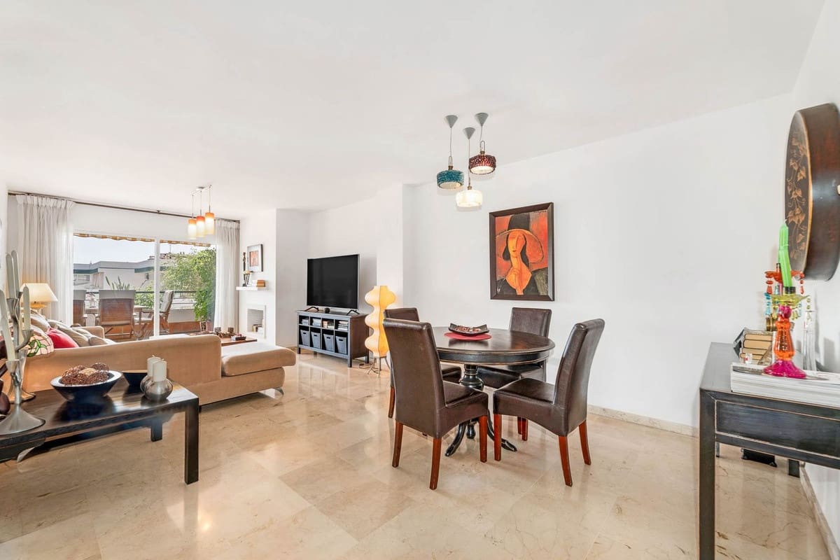 3 sypialnia Apartament na sprzedaż w Guadalmina z basenem garażem - 595 000 € (Ref: 10122437)