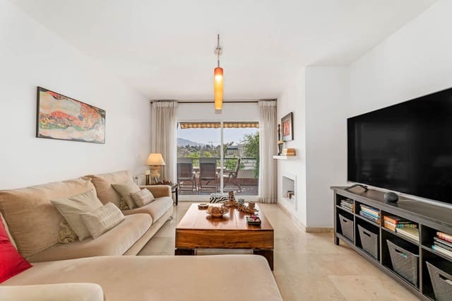 3 sypialnia Apartament na sprzedaż w Guadalmina, Marbella z basenem garażem - 595 000 € (Ref: 10122437)