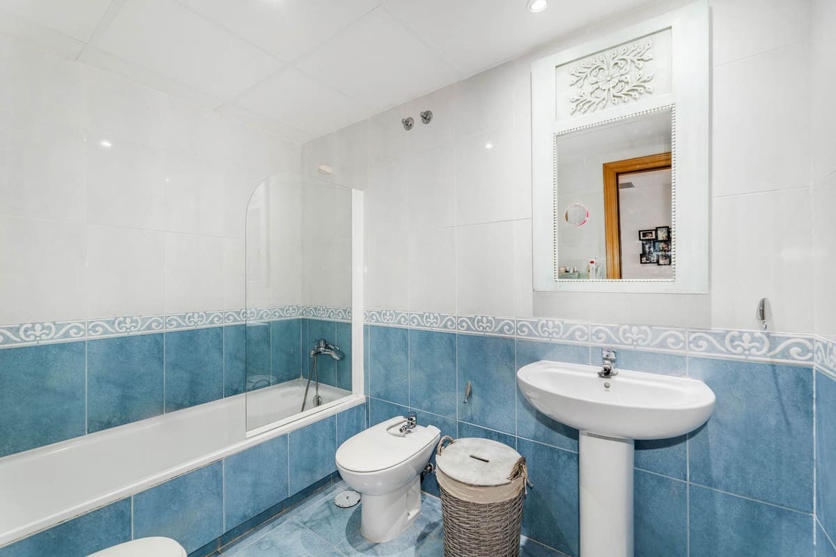 3 sypialnia Apartament na sprzedaż w Guadalmina z basenem garażem - 595 000 € (Ref: 10122437)