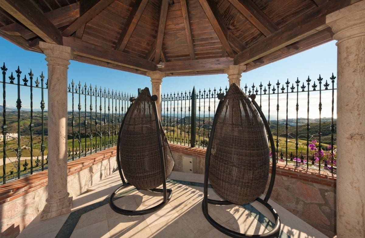 7 sovrum Villa till salu i Mijas med pool garage - 5 600 000 € (Ref: 10122442)