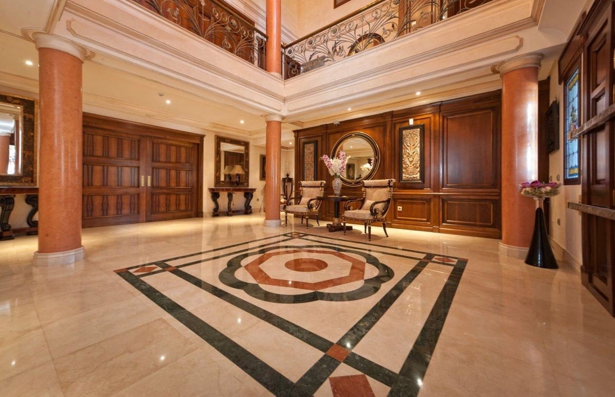 7 sovrum Villa till salu i Mijas med pool garage - 5 600 000 € (Ref: 10122442)