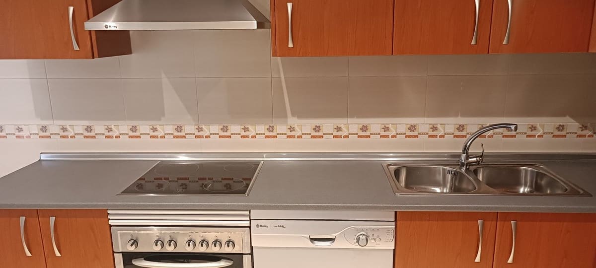 Apartamento de 2 habitaciones en Marbella en venta con piscina garaje - 550.000 € (Ref: 10122453)