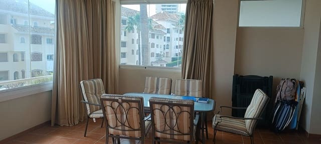 Apartamento de 2 habitaciones en Romana Playa, Marbella en venta con piscina garaje - 550.000 € (Ref: 10122453)