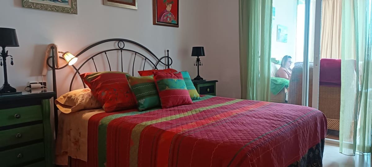 Apartamento de 2 habitaciones en Marbella en venta con piscina garaje - 550.000 € (Ref: 10122453)