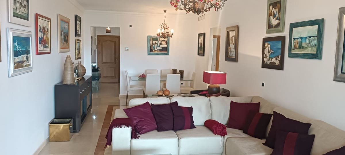 Apartamento de 2 habitaciones en Marbella en venta con piscina garaje - 550.000 € (Ref: 10122453)