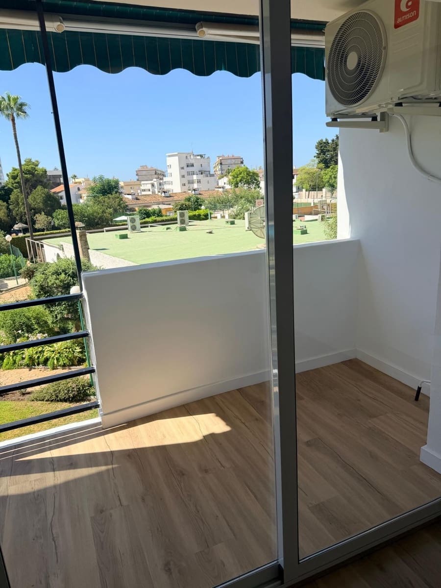 2 soverom Leilighet til salgs i Benalmadena med svømmebasseng - € 305 000 (Ref: 10122457)