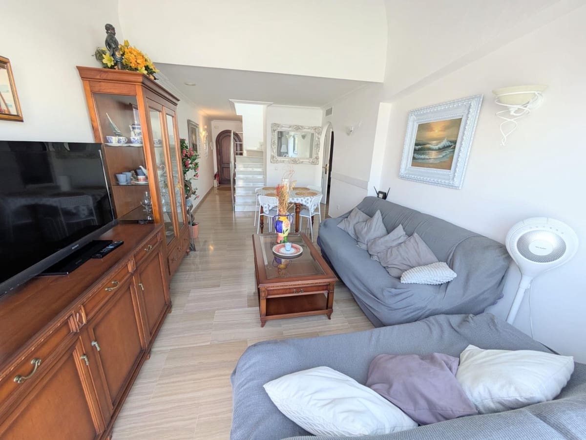 3 sypialnia Apartament na sprzedaż w Benalmadena z basenem - 1 030 000 € (Ref: 10122476)