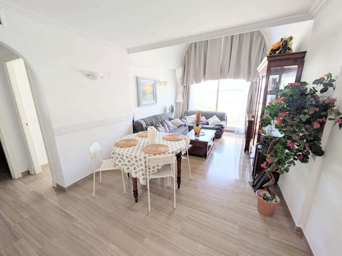 3 sypialnia Apartament na sprzedaż w Benalmadena z basenem - 1 030 000 € (Ref: 10122476)