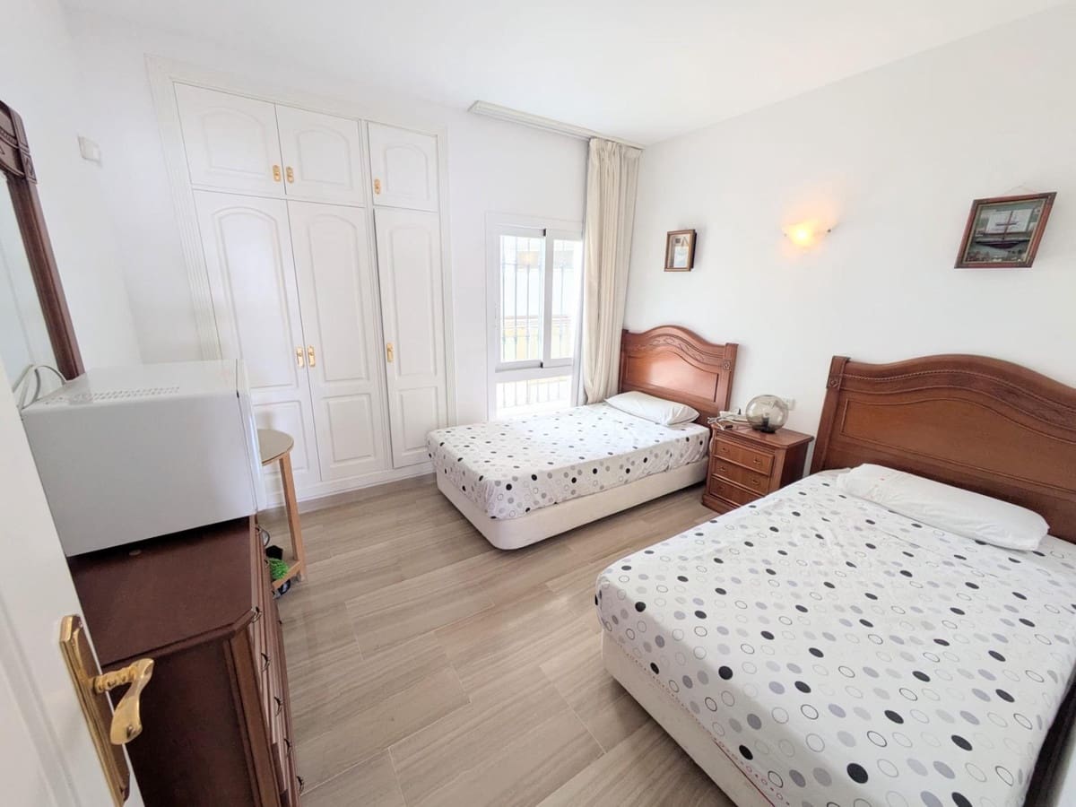 3 sypialnia Apartament na sprzedaż w Benalmadena z basenem - 1 030 000 € (Ref: 10122476)