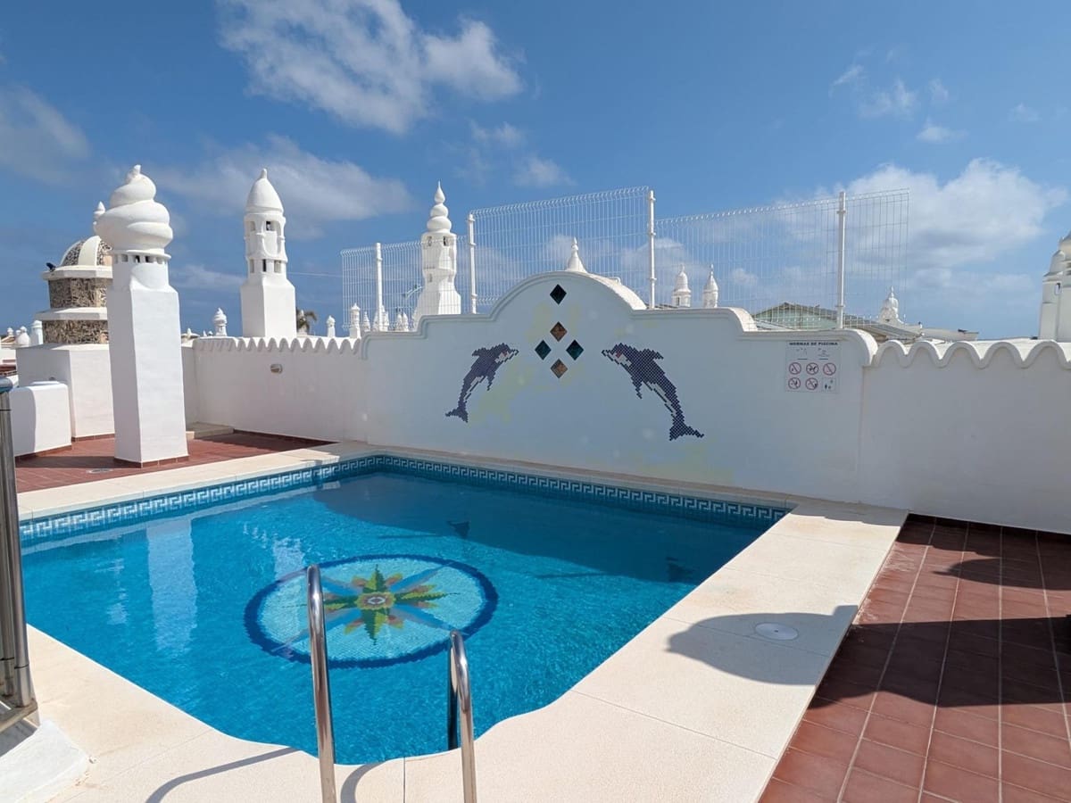 3 sypialnia Apartament na sprzedaż w Benalmadena z basenem - 1 030 000 € (Ref: 10122476)