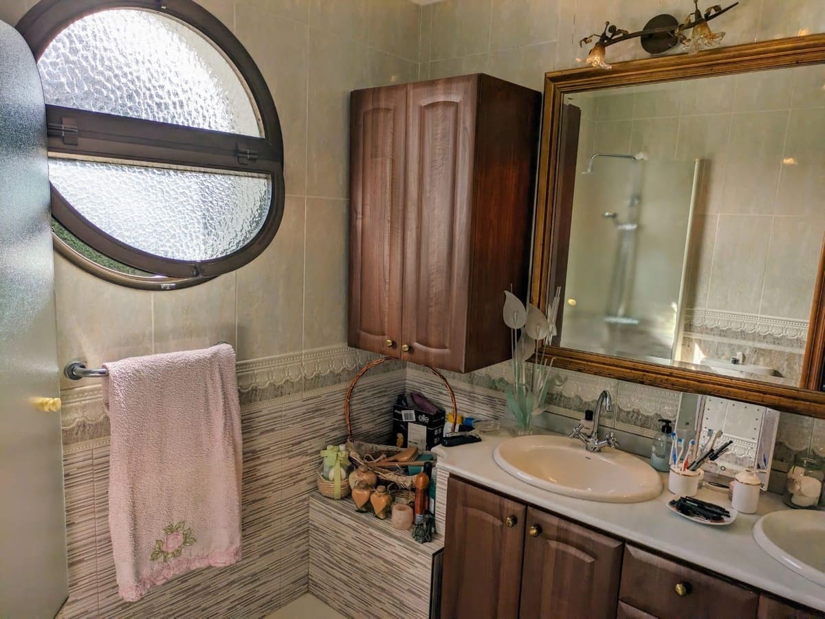 Chalet de 5 habitaciones en Benalmádena en venta con piscina garaje - 950.000 € (Ref: 10122490)