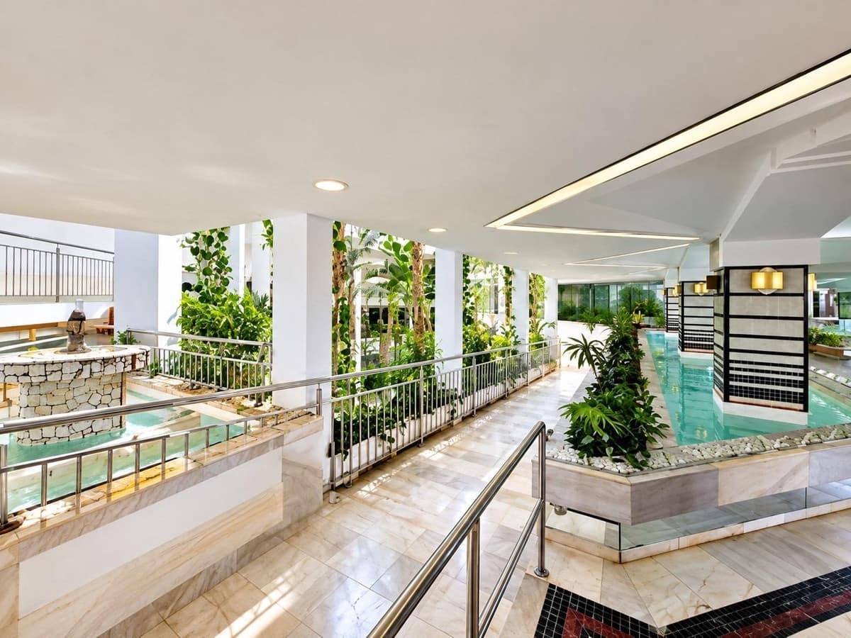 1 slaapkamer Appartement te koop in Benalmadena met zwembad garage - € 290.000 (Ref: 10122497)