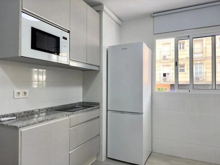 Apartamento de 2 habitaciones en Málaga ciudad en venta - 295.000 € (Ref: 10122507)