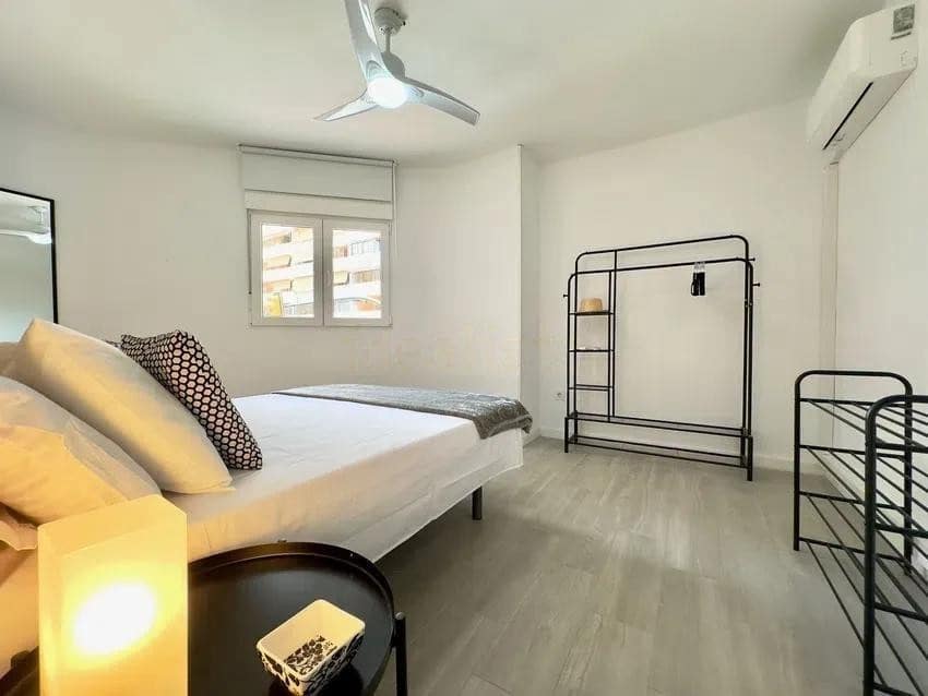 Apartamento de 2 habitaciones en Málaga ciudad en venta - 295.000 € (Ref: 10122507)