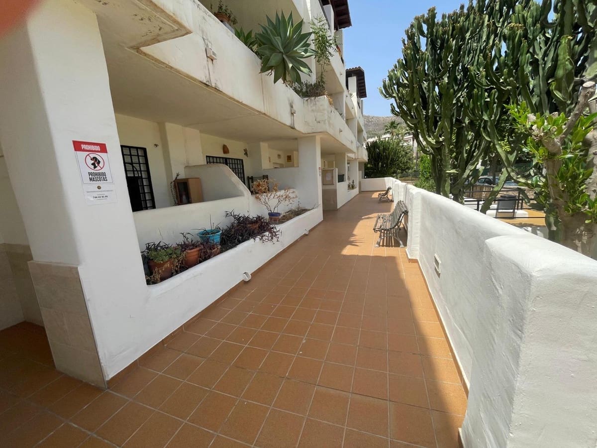 1 soverom Leilighet til salgs i Benalmadena med svømmebasseng garasje - € 263 500 (Ref: 10122510)