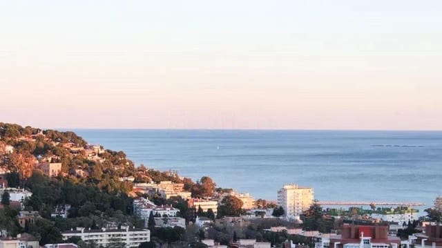 4 bedroom Villa for sale in Monte Sancha, Málaga city with garage - € 2,740,000 (Ref: 10122522)