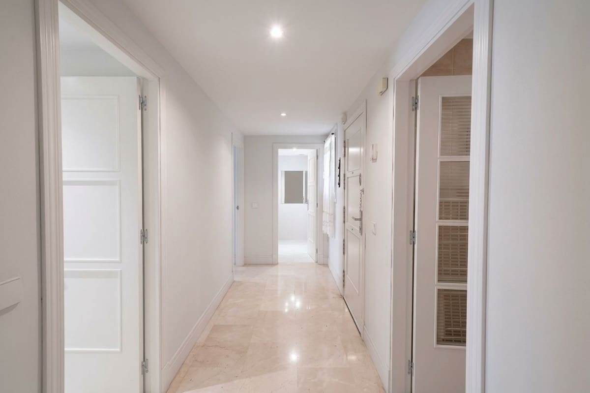 2 sovrum Lägenhet till salu i Marbella med pool garage - 1 290 000 € (Ref: 10122532)