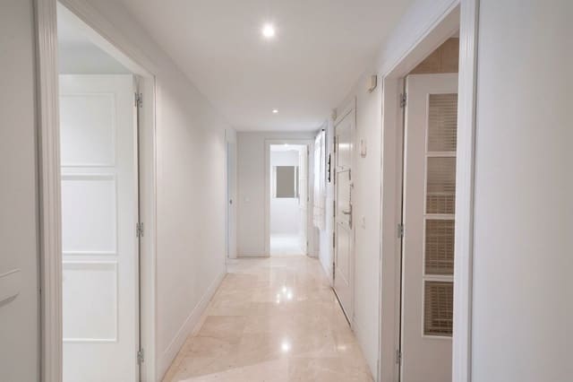 2 sovrum Lägenhet till salu i Marbella med pool garage - 1 290 000 € (Ref: 10122532)
