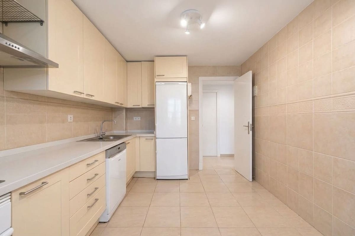 2 sovrum Lägenhet till salu i Marbella med pool garage - 1 290 000 € (Ref: 10122532)