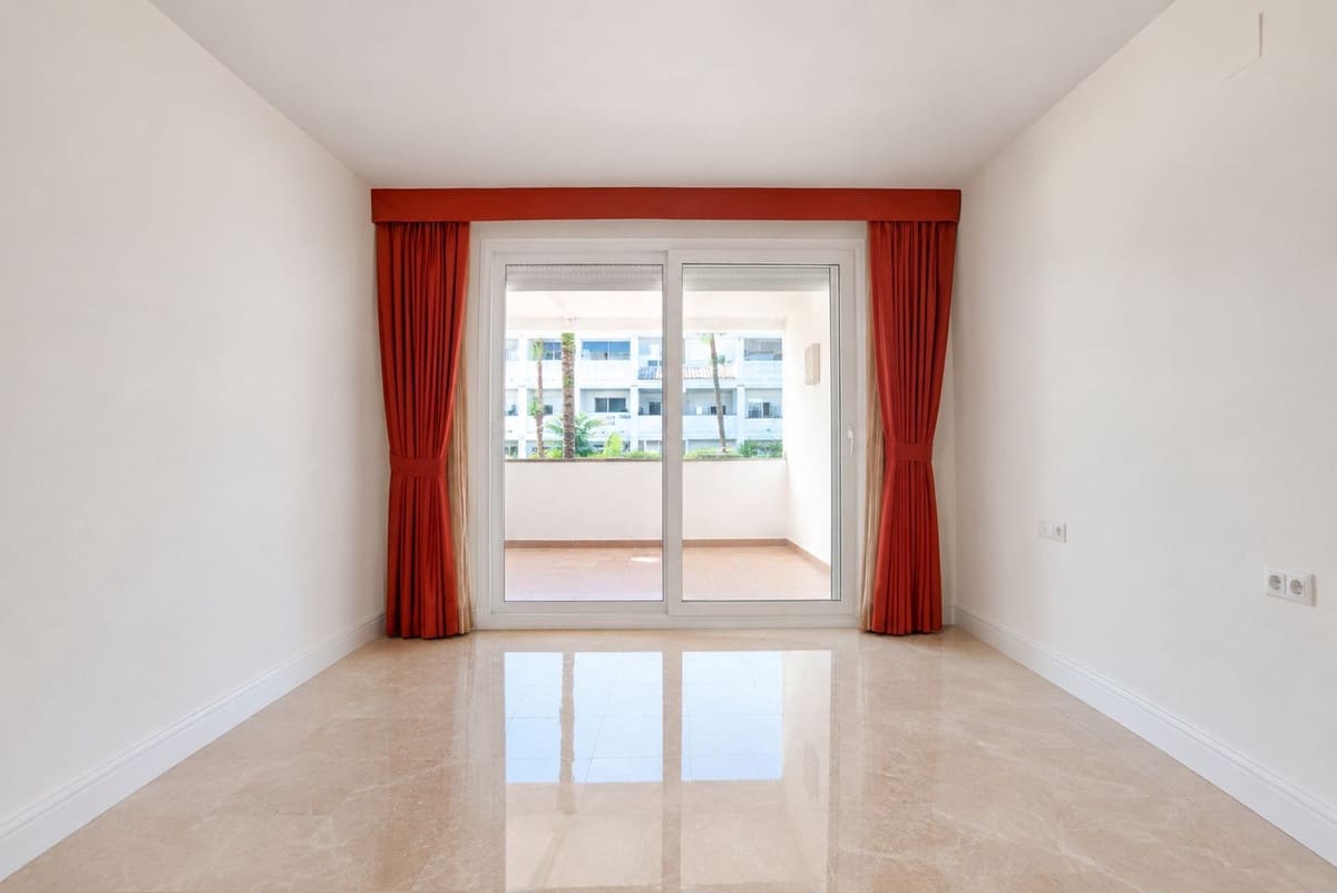 2 sovrum Lägenhet till salu i Marbella med pool garage - 1 290 000 € (Ref: 10122532)