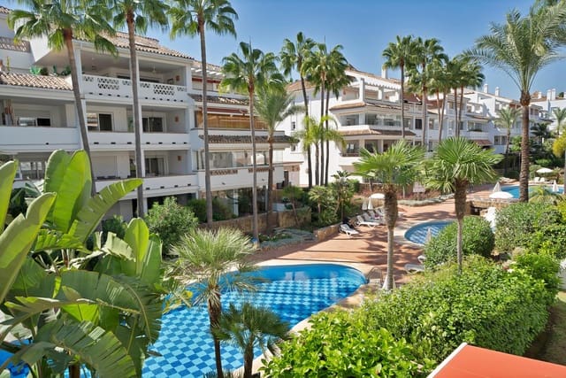2 sovrum Lägenhet till salu i Marbella med pool garage - 1 290 000 € (Ref: 10122532)