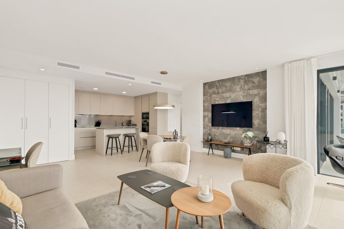 2 quarto Apartamento para venda em La Quinta com piscina garagem - 799 000 € (Ref: 10122541)