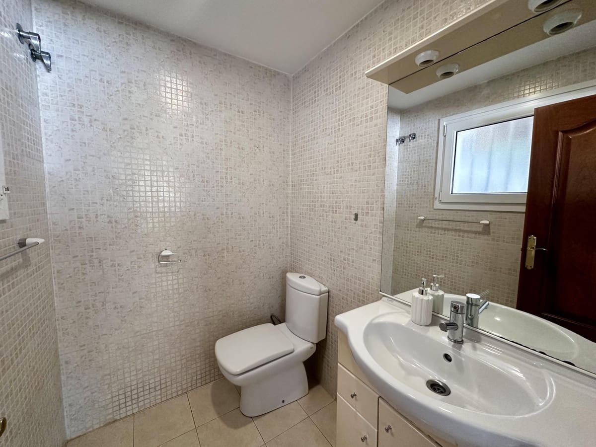 3 soveværelse Villa til salg i Marbella med swimmingpool garage - € 889.000 (Ref: 10122549)